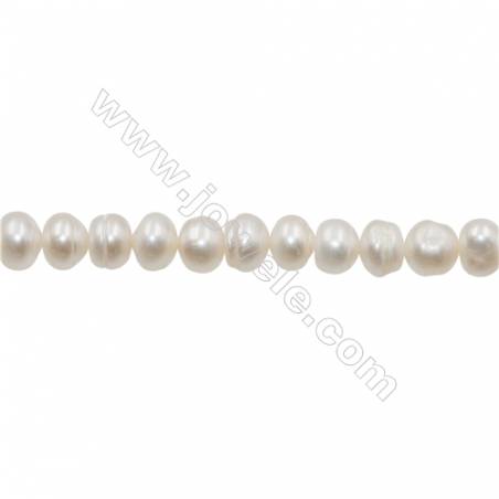 白色天然淡水珍珠 尺寸 約8~9毫米 孔徑 約0.7毫米 x1條 15~16"