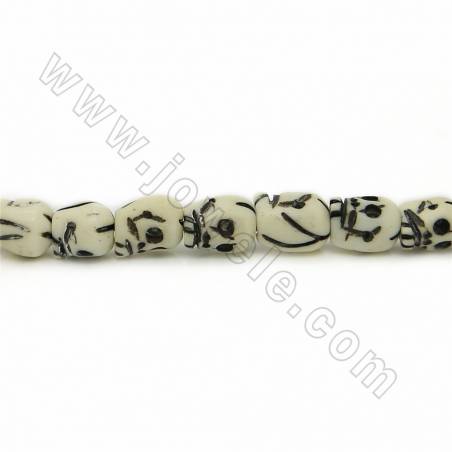 Multicolore Perles en os de boeuf tête de mort sur fil Taille 7x8mm trou1~2mm 50perles/fil
