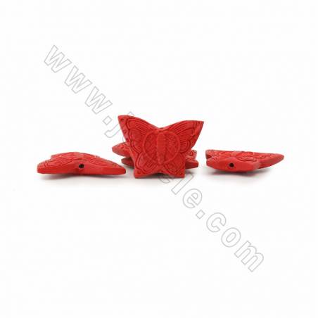 Conta Borboleta Cinábrio esculpida (vermelho escuro) com 36x9x20mm, 1mm de furo - 19 contas/cordão
