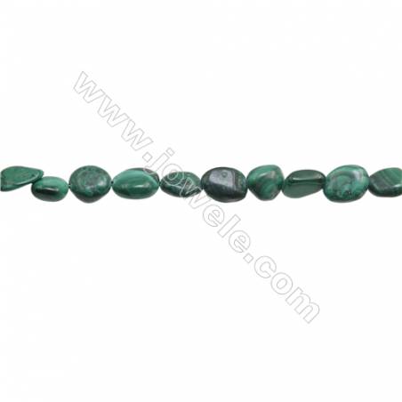 Perles Malachite en forme irrégulière sur fil Taille 8~9mm x8~13mm trou 1mm x1fil 15~16"