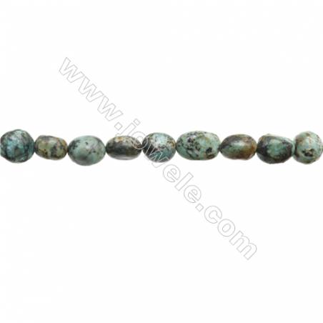 Perles Turquoiise africaine en forme irrégulière sur fil Taille 5~6mm x8~13mm trou 1mm x1fil 15~16"