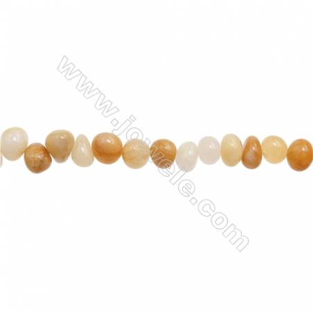 Perles Jade jaune en forme irrégulière sur fil Taille 5~7mm x8~11mm trou 1mm x1fil 15~16"