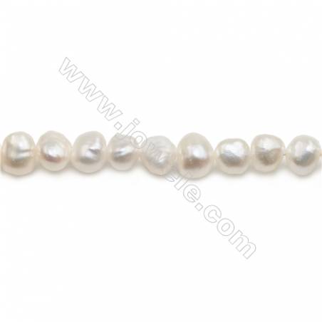 白色天然淡水珍珠不規則形串珠 尺寸 6~7毫米 孔徑 約0.6毫米 x1條 15~16"