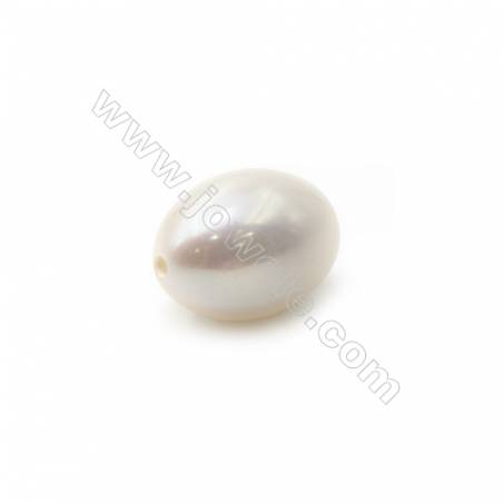 Nartürliche weiße ovale halbe gebohrte Perlen  ca. 8mm  Durchmesser des Loch 0.8mm  10 Stck / Packung