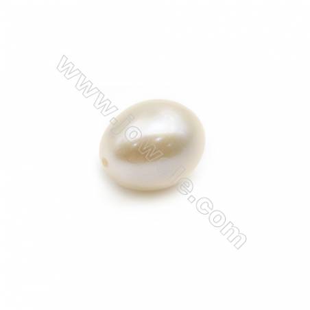Nartürliche weiße ovale halbe gebohrte Perlen  ca. 9mm  Durchmesser des Loch 0.8mm  6 Stck / Packung
