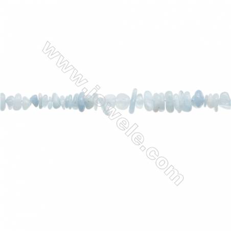 海藍寶串珠 尺寸約  4~9毫米 x 6~13毫米 孔徑 約 0.8毫米 x1條 15~16"