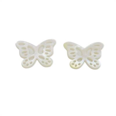 Papillon en nacre blanche ajouré, 18.5x 14mm, x2pcs/pcak
