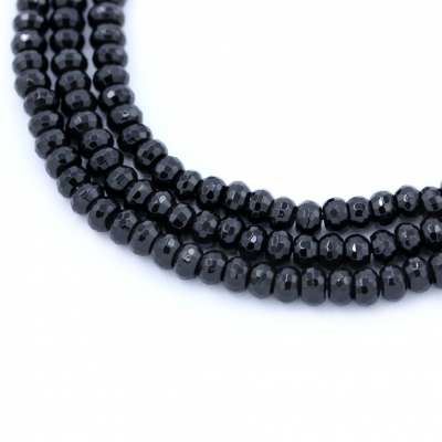 Agate noire rondelle facette sur fil  Taille 4x6mm trou1.0mm Environ 93perles/fil 15~16"