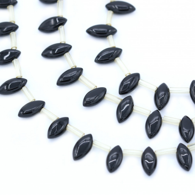 Schwarze Achate olivenförmige Perlenkette 5x10mm Durchmesser des Loch 0.7mm ca. 40 Stck / Strang 15~16"