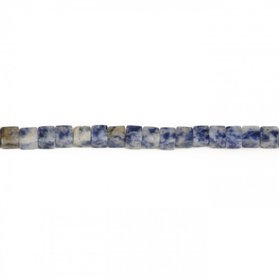 Кубик яшмы с голубыми пятнами 4 мм, отверстие 0,8 мм 39-40 см на прядь