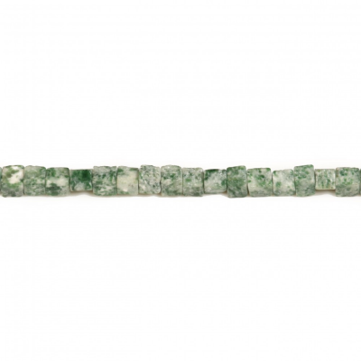 Cubo de jaspe com mancha verde 4mm furo0.8mm 39-40cm/fio