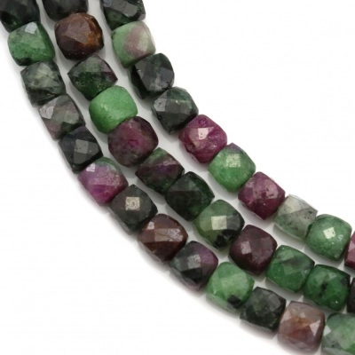 Ruby-Zoisite Faceted Cube Size 4mm Hole 0.8mm 39-40cm/Strand
