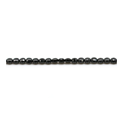 黑尖晶串珠 切角圓扁形 直徑2毫米 孔徑0.4毫米 長度39-40厘米/條