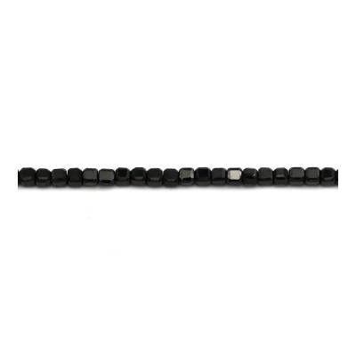 Black Spinel Faceted Cube Size2mm Hole0.6mm 39-40cm/Strand